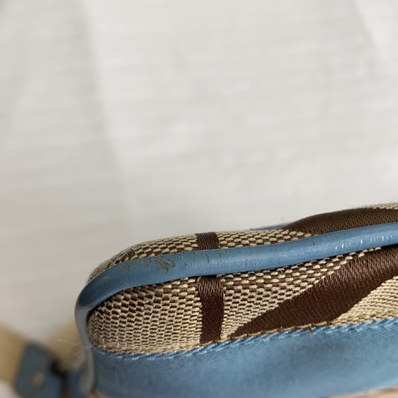 COACH - Picture 9 of 10